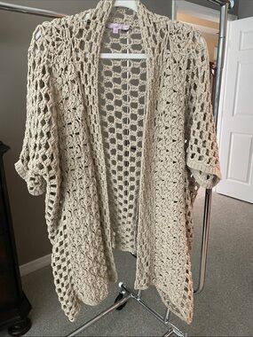 Calypso St. Barth Open Crochet Cardigan in Beige. RARE & UNIQUE 🩷